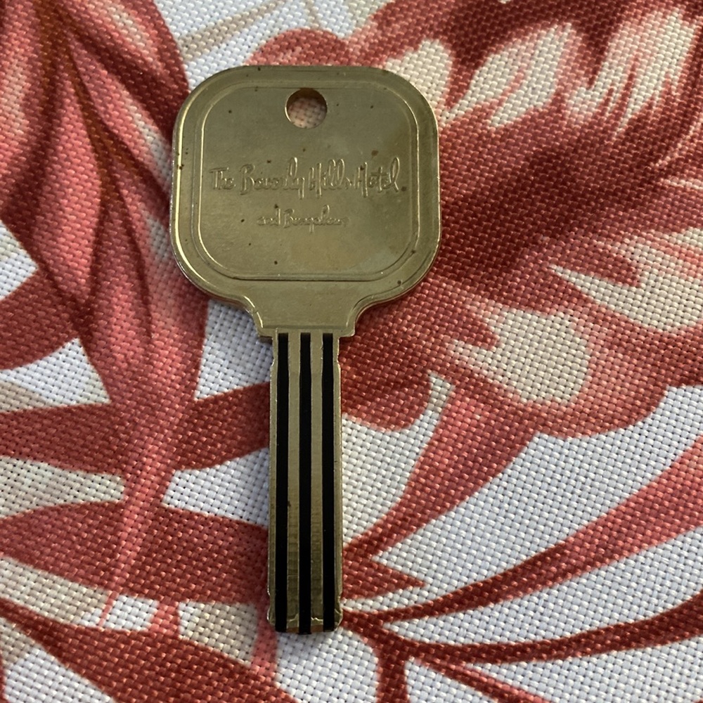 - The Beverly Hills Hotel Rooms Key - Picture 2 of 2